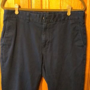 Vineyard Vines Breaker Pant. Navy 33x32